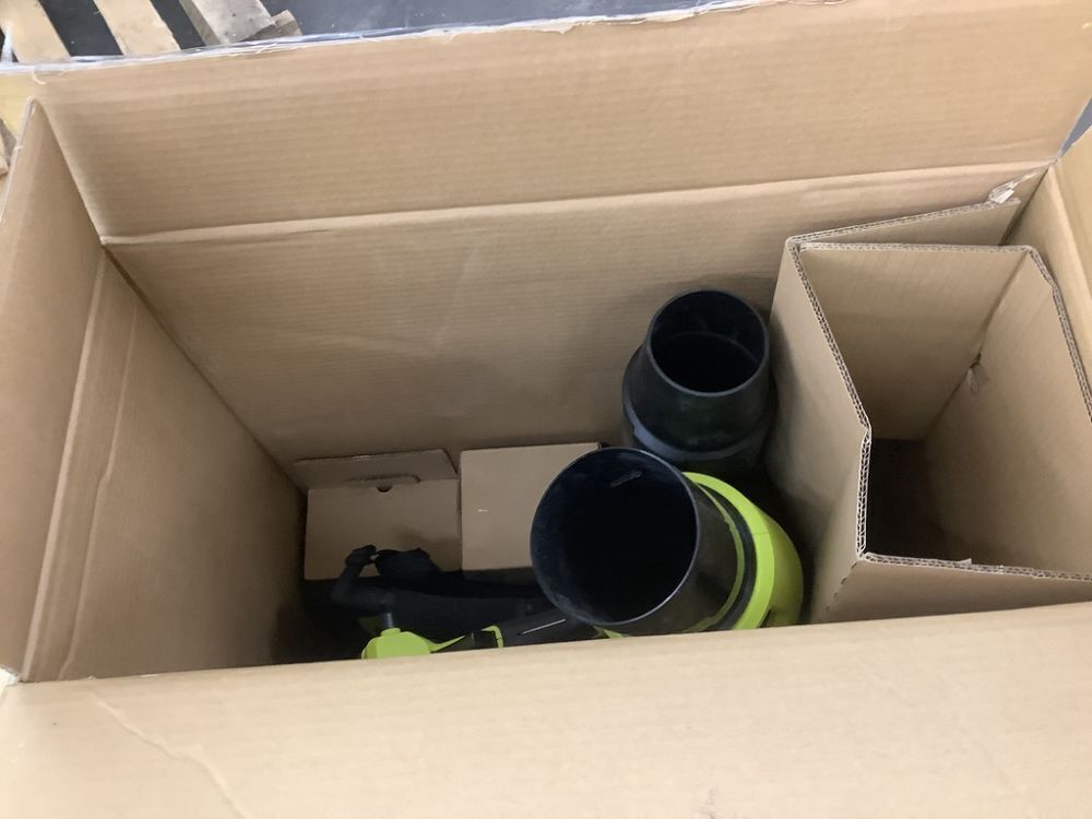 RYOBI 40V HP Brushless Whisper Series 180 MPH 850 CFM Cordless Battery Backpack Leaf Blower with 8.0 Ah Battery and Charger - Image 3 - Lot 22JF