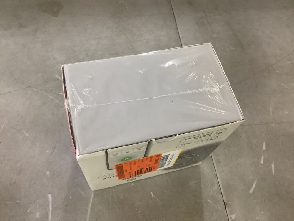 WRIGHTMASTER 4 in 1 Aluminum Smart Lock Deadbolt with App Biometric Door Knob, Keyless Entry Door Lock in Black - Image 4 - Lot 106JF