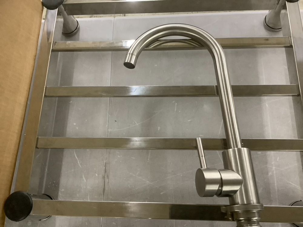 Free Standing Single Bowl Stainless Steel Sink with Faucet - Image 5 - Lot 203