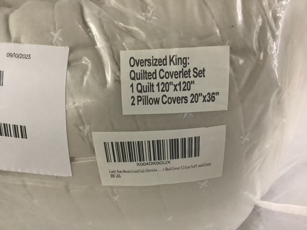Lady Ann Oversized King Quilted Coverlet Set - Image 2 - Lot 410