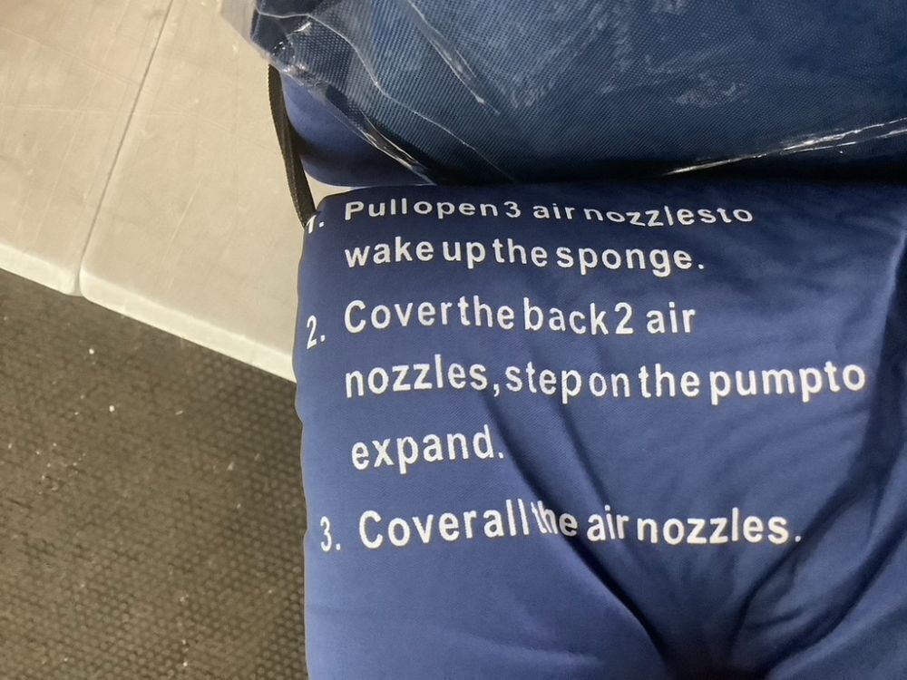 Wevelel Camping Sleeping Pad - Image 3 - Lot 708