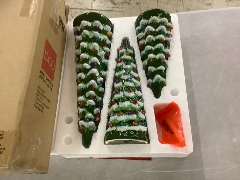Set of 3 Pre-Lit Ceramic Tabletop Christmas Trees - Image 2 - Lot 309