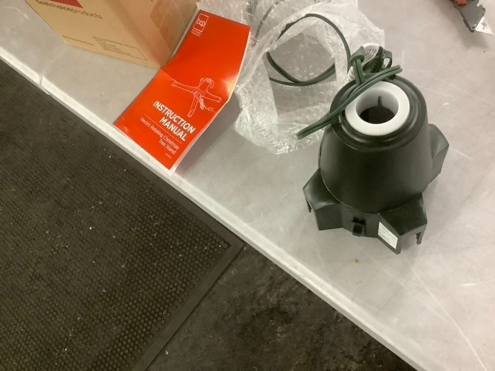 Lot of (6) 360-Degree Rotating Christmas Tree Stand w/ 3 Settings, 3 Outlets - Image 2 - Lot 442