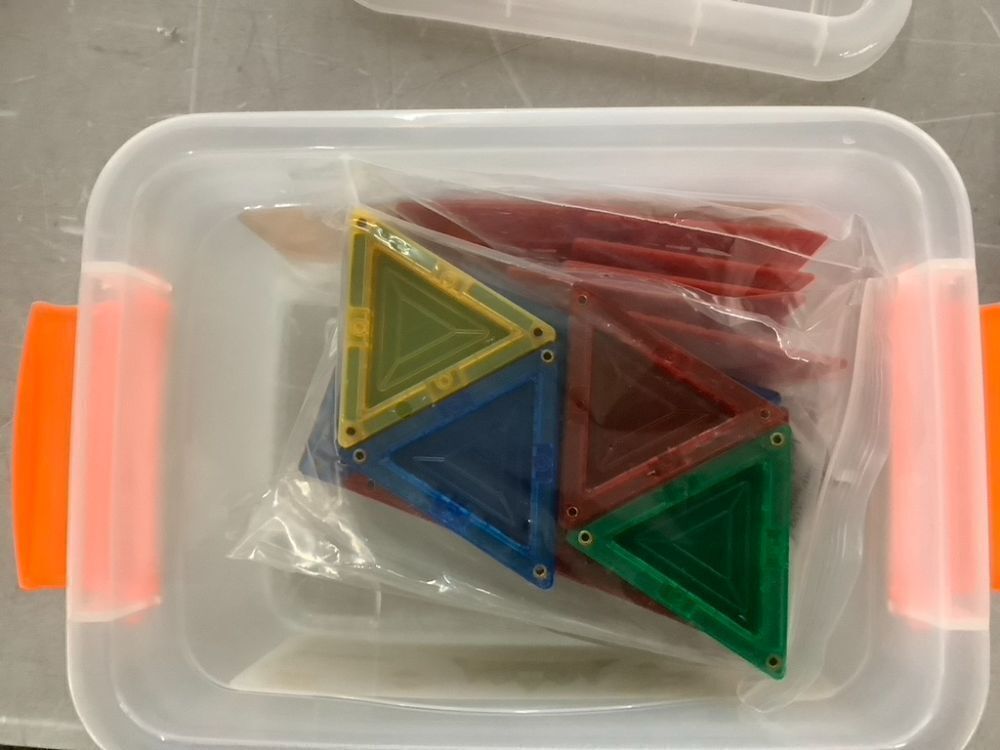 32-Piece Kids Mini Magnetic Tiles Educational STEM Toy Set w/ Carrying Case - Image 3 - Lot 747