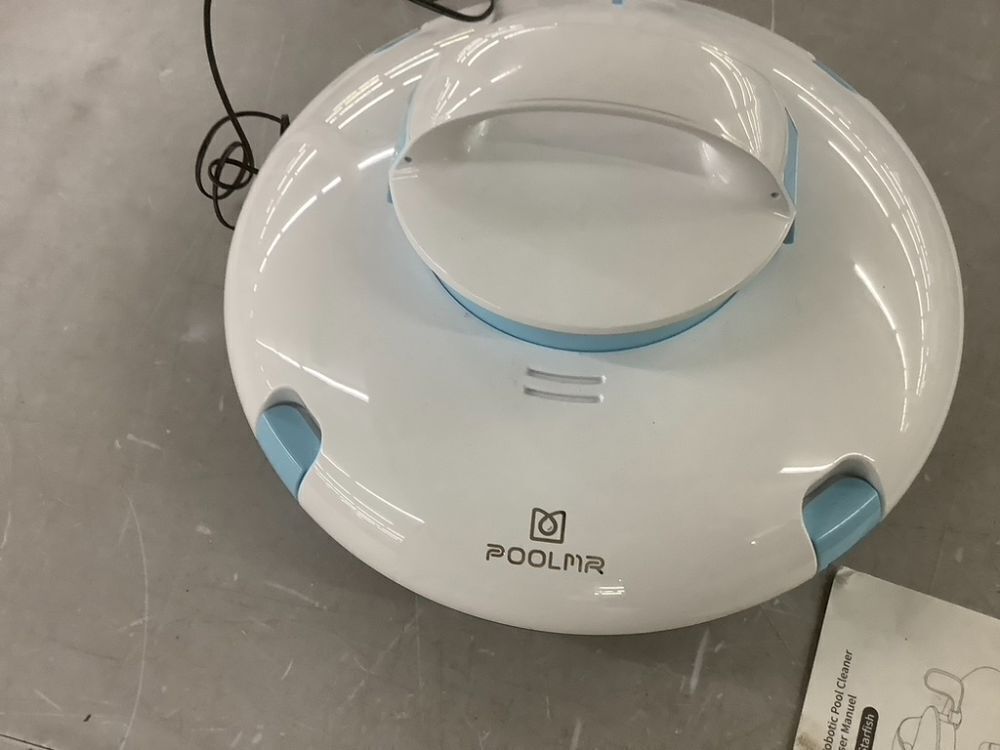 POOLMR Robotic Pool Cleaner - Image 4 - Lot 441
