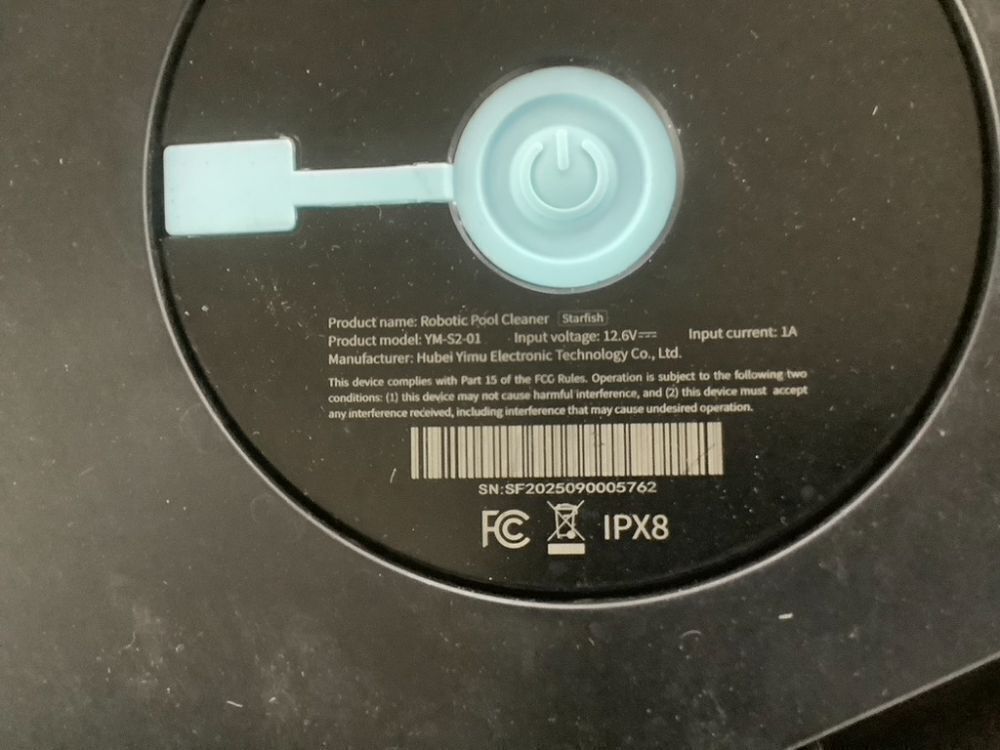 POOLMR Robotic Pool Cleaner - Image 5 - Lot 441