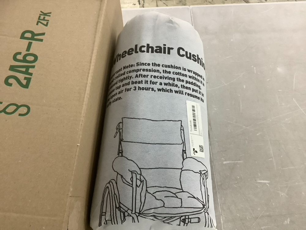 Wheelchair Cushion with Armrest Covers, Fits 18" Wheelchair - Image 2 - Lot 645