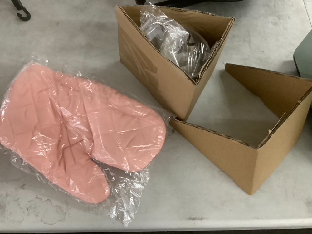 Neretva 20-in-1 2LB Bread Machine Dual Heater & Nonstick Ceramic Pan - Image 5 - Lot 246