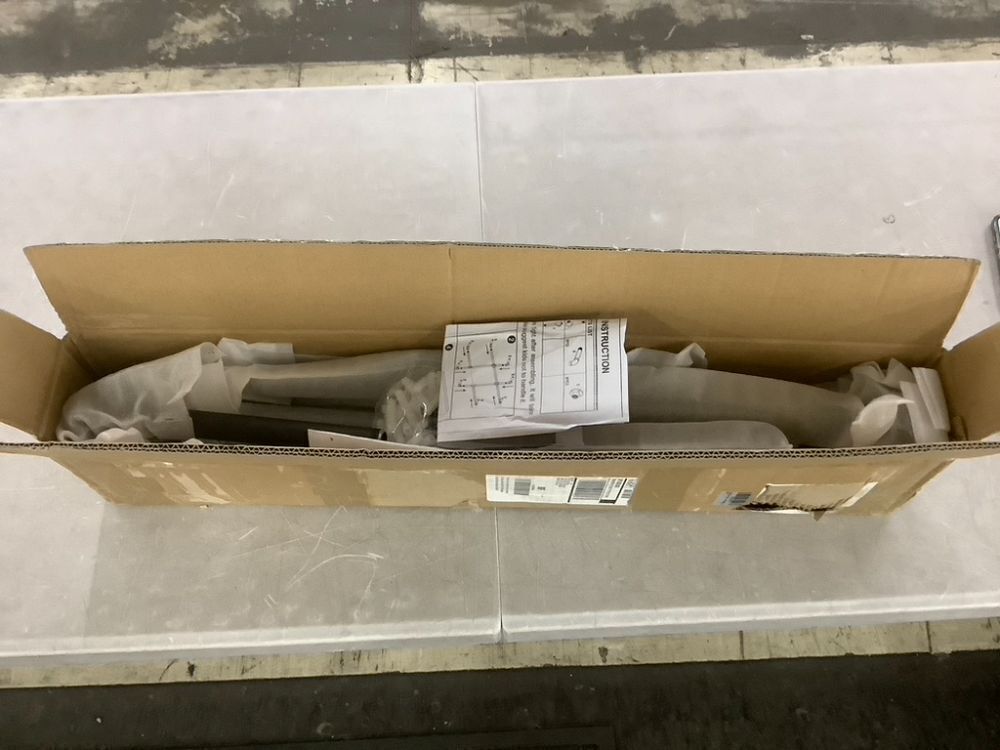 Industrial Pipe Clothes Rack Wall Mounted - Image 7 - Lot 341