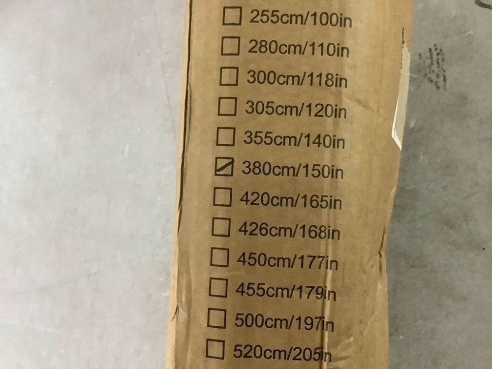 Retractable Baby Gate - Image 4 - Lot 650