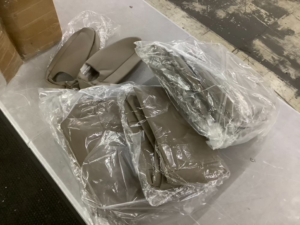 Seat Covers and Armrest Covers for Chevy Silverado Avalanche GMC Sierra 2003-2007 - Image 2 - Lot 744