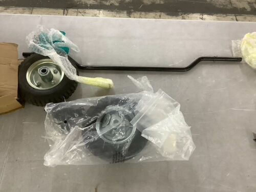 Dirt Bike Training Wheels - Lot 746