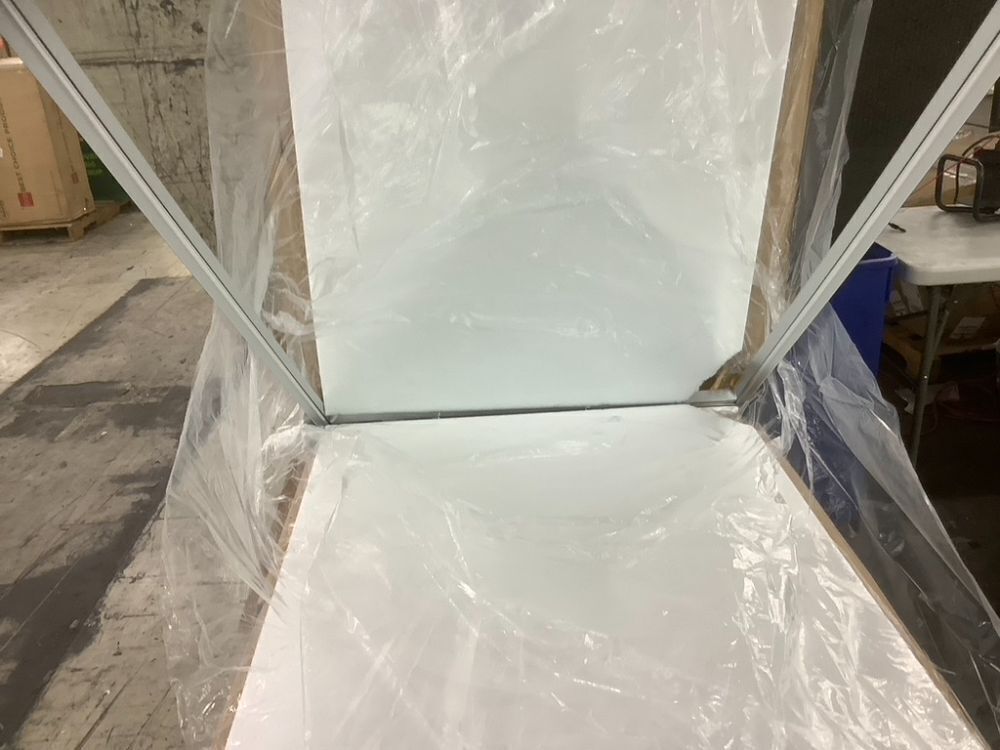 Wall Mount Mirror 32" x 60" - Image 3 - Lot 141