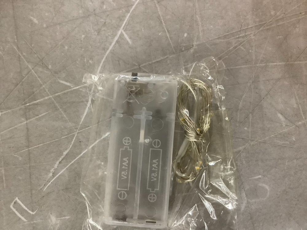 6' Artificial Tree - Image 4 - Lot 349