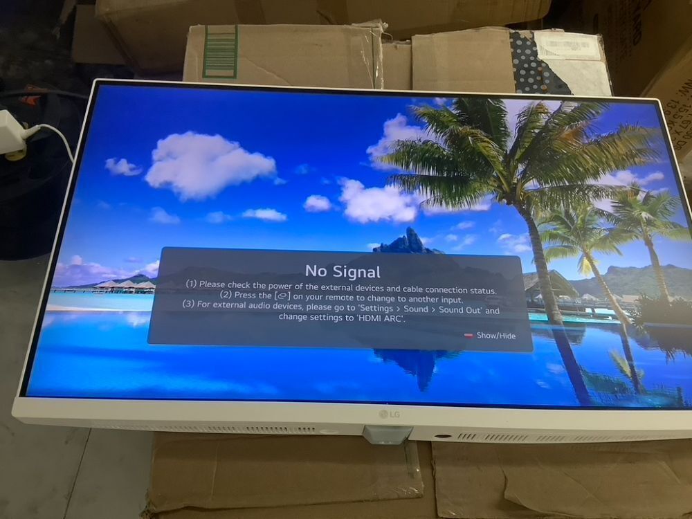 LG 27" FHD IPS MyView Smart Monitor with webOS and Built-in Speakers - Image 2 - Lot 145