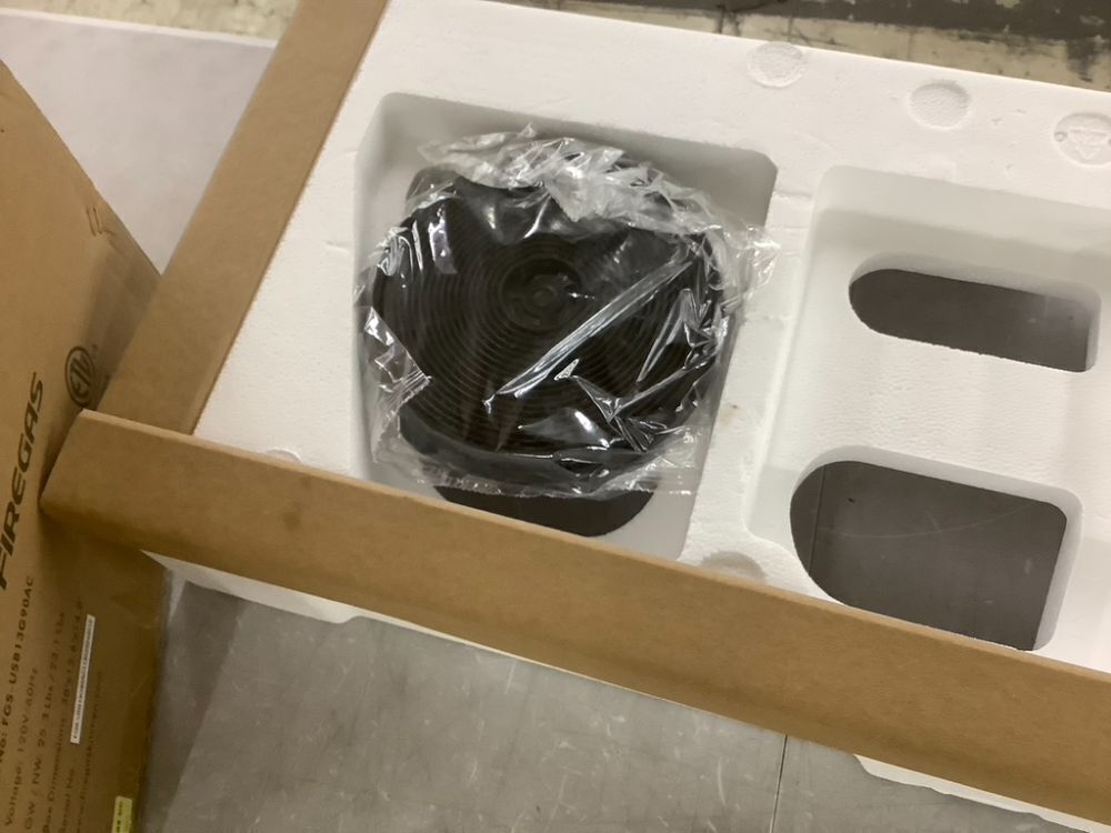 FIREGAS Range Hood Insert 36 inch 600 CFM, Ducted/Ductless Convertible - Image 5 - Lot 150