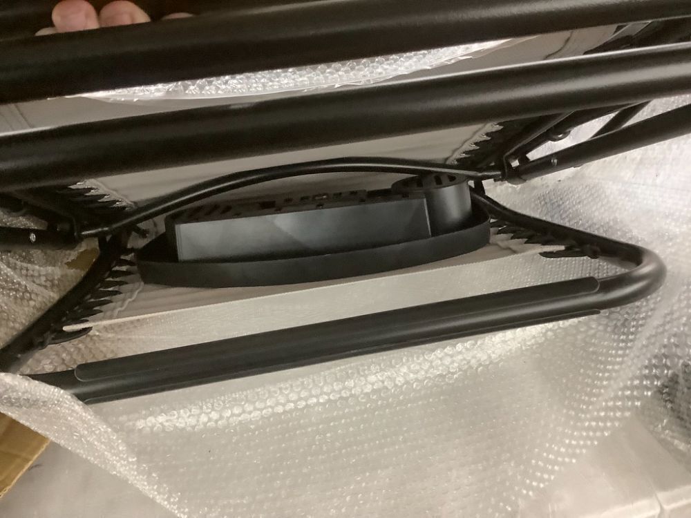 Set of 2 Adjustable Zero Gravity Patio Chair Recliners w/ Cup Holders - Image 3 - Lot 234