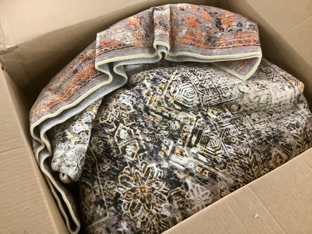 Washable Vintage Area Rug, 8' x 10' - Image 2 - Lot 433