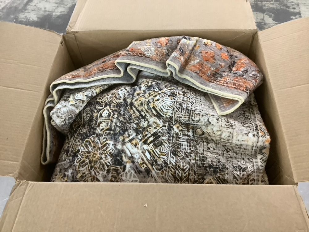 Washable Vintage Area Rug, 8' x 10' - Image 3 - Lot 433