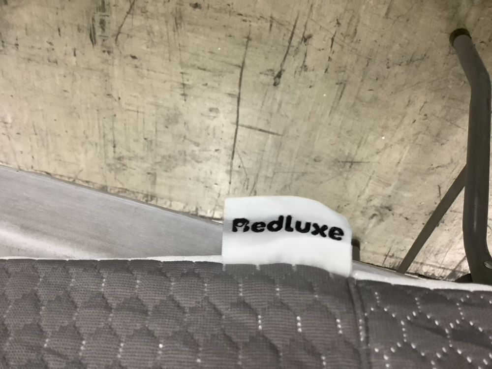 BedLuxe Bed Wedge Pillows - Image 5 - Lot 740