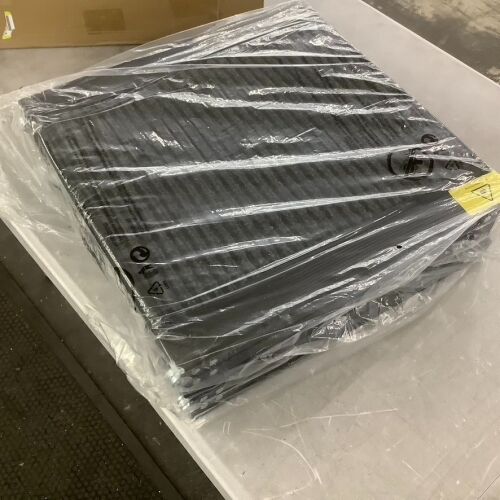 Foldable Pet Stairs - Lot 631