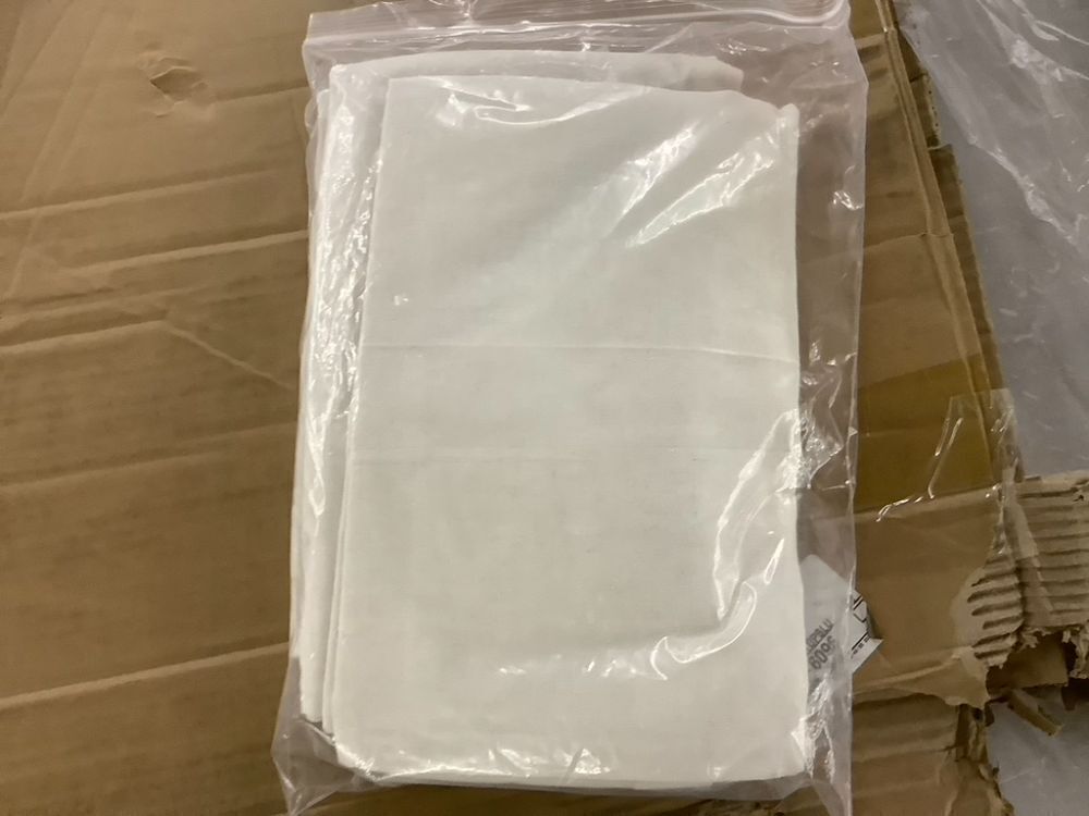 Rattan Laundry Hamper with 3 Removable Liner Bags - Image 6 - Lot 635