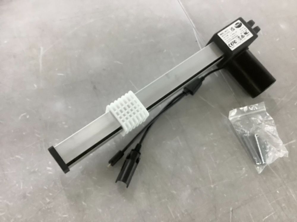 Power Recliner RMT Motor Model R8121 Actuator Replacement - Image 4 - Lot 736