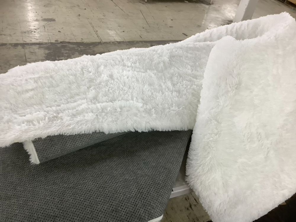 Faux Fur Area Rug, 8' x 10' - Image 2 - Lot 738