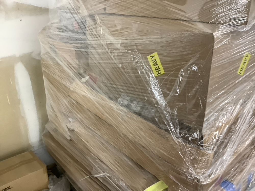 Salvage Pallet. Items Will Be Damaged and Incomplete. - Image 2 - Lot 107