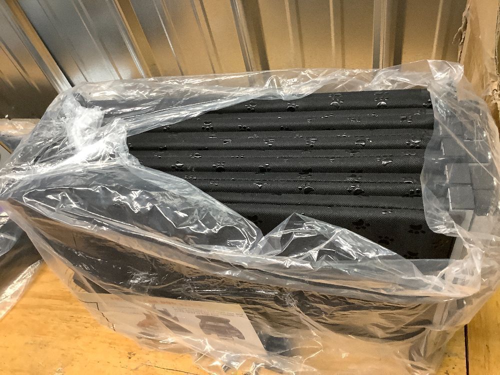 Folding Car Dog Steps - Image 1 - Lot 9027