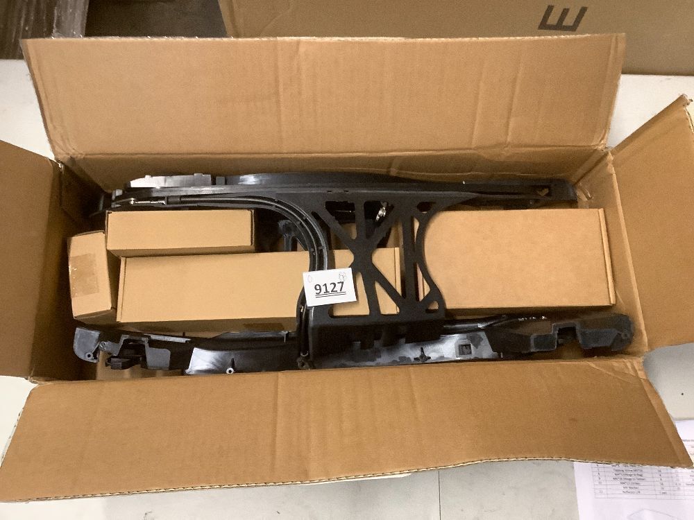 NOVALLA Hard Saddlebag ACCESSORIES Hardware Latch Kit - Image 2 - Lot 9127