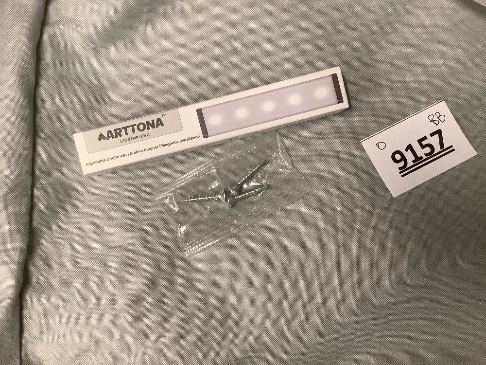 Toddler Bed Rail with Night Light - Foldable Bed Side Rails - Fits for Most Beds Bed Rails for Full Size Bed, Queen Size Rails, Twin Rails - Portable Fence for Baby - 48inch - Image 3 - Lot 9157