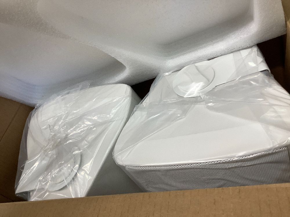 6.5" Outdoor Speakers 400 Watts Waterproof - Image 2 - Lot 9251