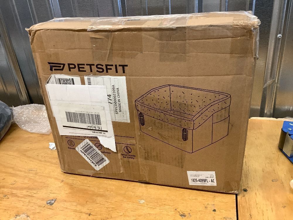 PETSFIT Small Dog Car Seat, Waterproof PU Leather Dog Booster Car Seat with Patented Safe Buckles, Detachable Dogs Seat Belt for Car, Dog Car Seat Medium Sized Dog up to 30 lbs (Black) - Image 3 - Lot 9263