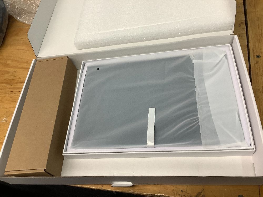 Portable Monitor Touchscreen 14 Inch 1200P Touch Screen Monitor Portable with Protective Sleeve CNC Metal HDMI USB C 100% sRGB Ultra-Slim Travel Monitors for Laptop, PC, Mac, Phone, Switch - Image 2 - Lot 9353