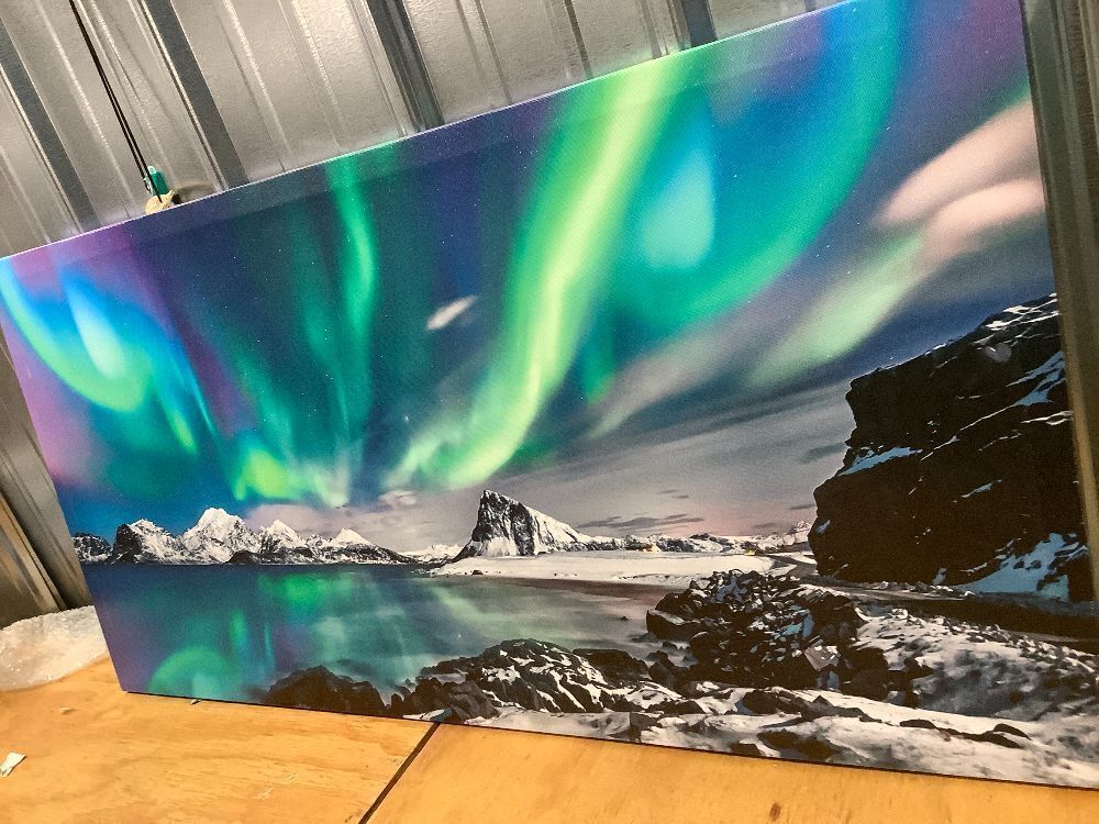 Farmhouse Wall Decor For Living Room Canvas Wall Art For Bedroom Blue Aurora Scenery Paintings Modern Bathroom Canvas Art Print Ready To Hang Office Pictures For Home Kitchen wall Decorations Artwork - Image 2 - Lot 9216