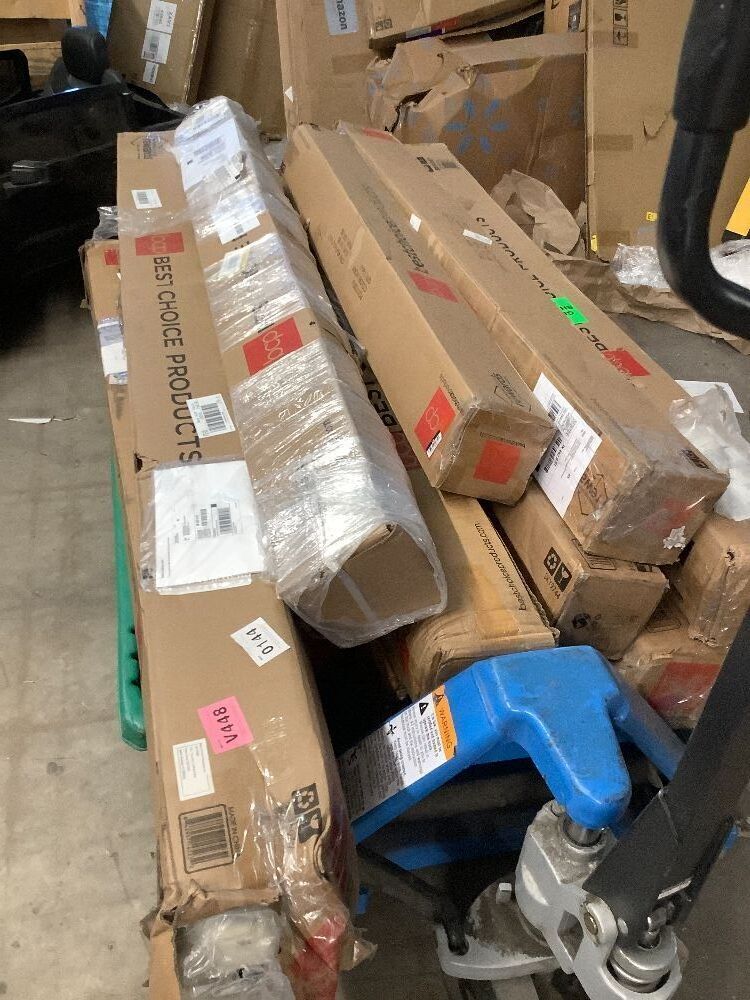 Pallet of Umbrellas - Image 2 - Lot 9280