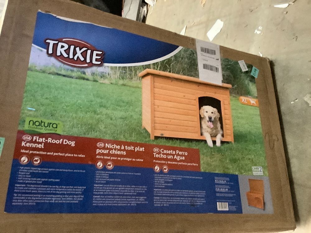 TRIXIE Outdoor Wooden Dog Club House, Extra-Large - Image 2 - Lot 9279