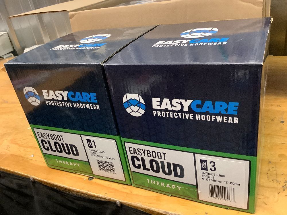 4 Pack EasyCare Easyboot Cloud Horse Hoof Boot - Image 3 - Lot 9380