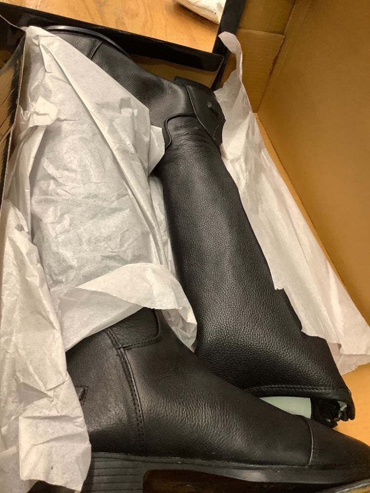 Ladies Tuffrider Belmont Boots size 10 - Image 2 - Lot 9322