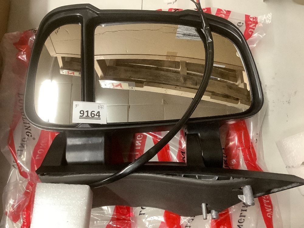 Driver Left Side Mirror Replacement Power Door Mirror Signal Light - Image 2 - Lot 9164