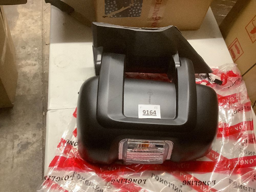 Driver Left Side Mirror Replacement Power Door Mirror Signal Light - Image 5 - Lot 9164