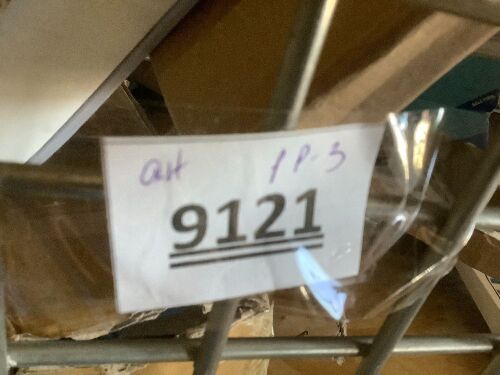 Amazon Mystery Bin - Lot 9121