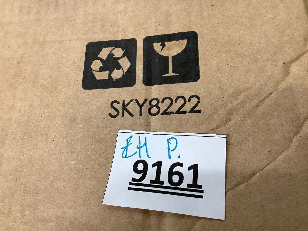 Pre-Lit Artificial Fir Christmas Wreath w/ LED Lights, Plug-In, PVC Tips - Image 3 - Lot 9161