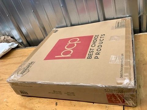 Vintage Outdoor Garden Bird Bath w/ Fleur-de-Lis Accents - Image 2 - Lot 9535