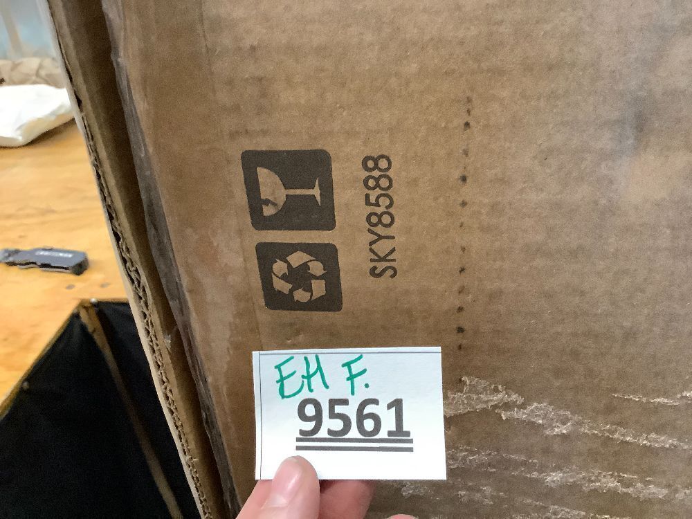 Pre-Lit Artificial Full Aspen Christmas Tree w/ 2-in-1 Micro LED Lights - Image 3 - Lot 9561