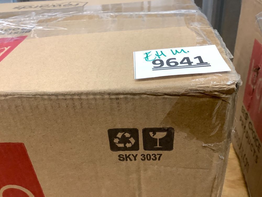 Pre-Lit Ceramic Tabletop Christmas Tree with Lights- 15in - Image 3 - Lot 9641