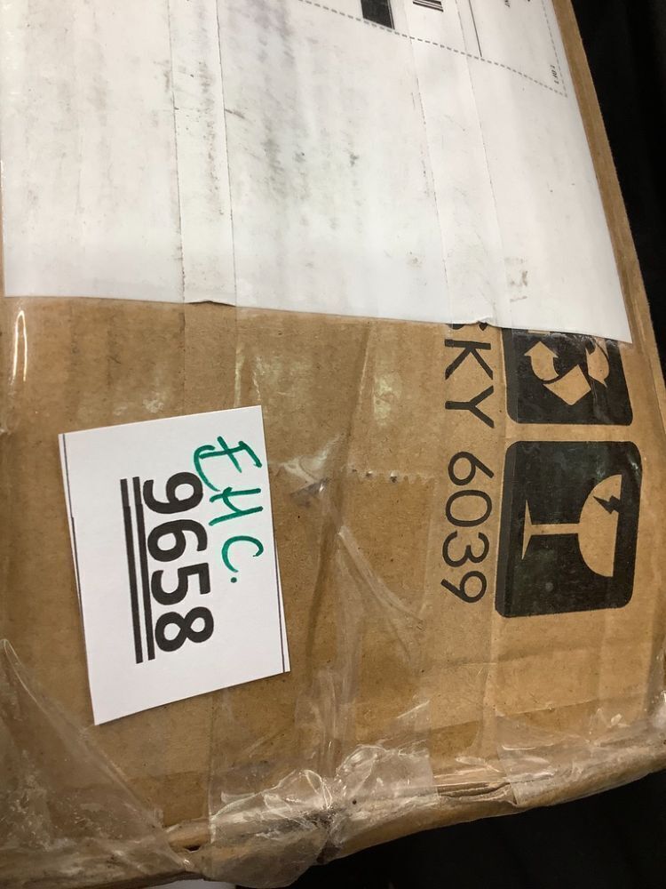 Set of 2 Adjustable Zero Gravity Patio Chair Recliners w/ Cup Holders - Image 3 - Lot 9658