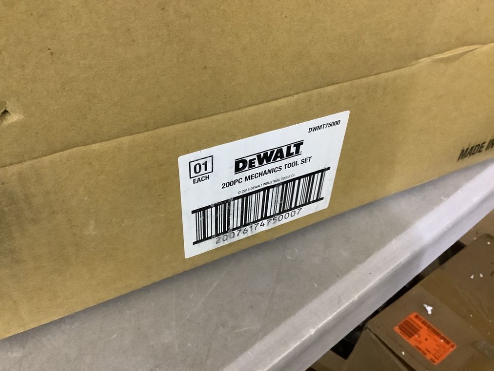 DEWALT 1/4 in., 3/8 in., and 1/2 in. Drive Polished Chrome Mechanics Tool Set (200-Piece) - Image 6 - Lot 21JF
