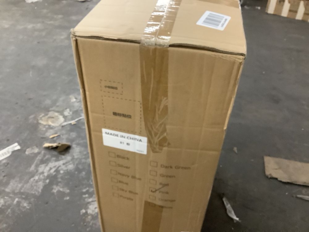 WireHot 3-Piece 20/24in Top Opening Hardshell Lightweight Luggage and 28-Inch Clamshell Opening Suitcase with Spinner Wheels & TSA Locks - Image 3 - Lot 142JF